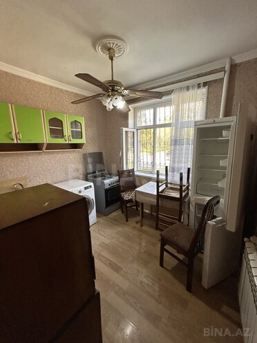 Продаётся 2-комн. вторичка 60 м², м. Ази Асланов, photo 5 from 9