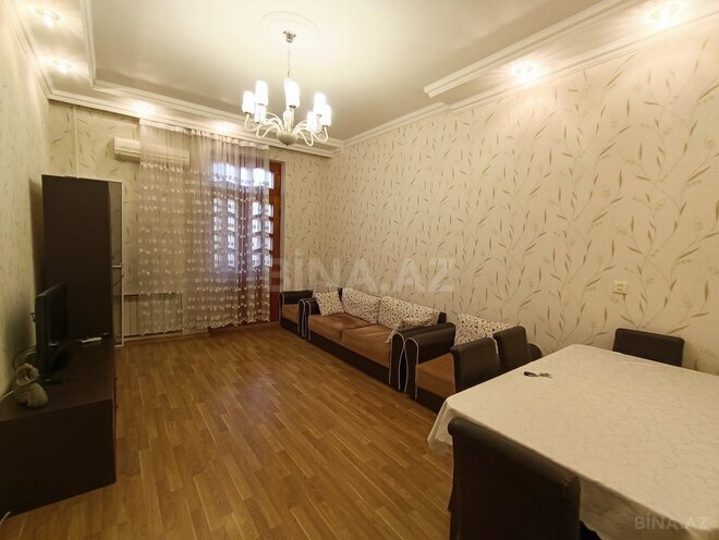 Сдаётся 3-комн. вторичка 70 м², м. Элмляр Академиясы, photo 3 from 13