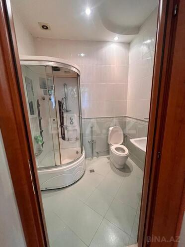 Продаётся 4-комн. новостройка 198 м², м. Низами, photo 18 from 19