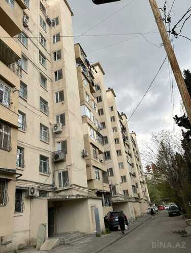 Продаётся 3-комн. вторичка 70 м², м. Азадлыг проспекти, photo 1 from 6