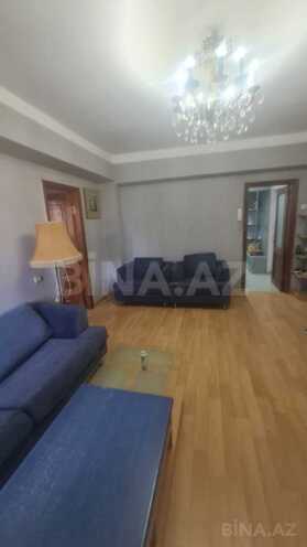Продаётся 3-комн. вторичка 72 м², м. 28 мая, photo 1 from 12