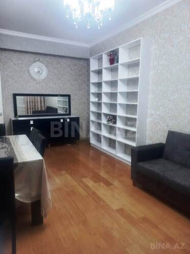 Сдаётся 2-комн. новостройка 65 м², photo 1 from 12