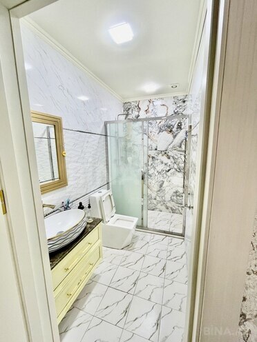 Сдаётся 2-комн. новостройка 120 м², м. Гянджлик, photo 8 from 10