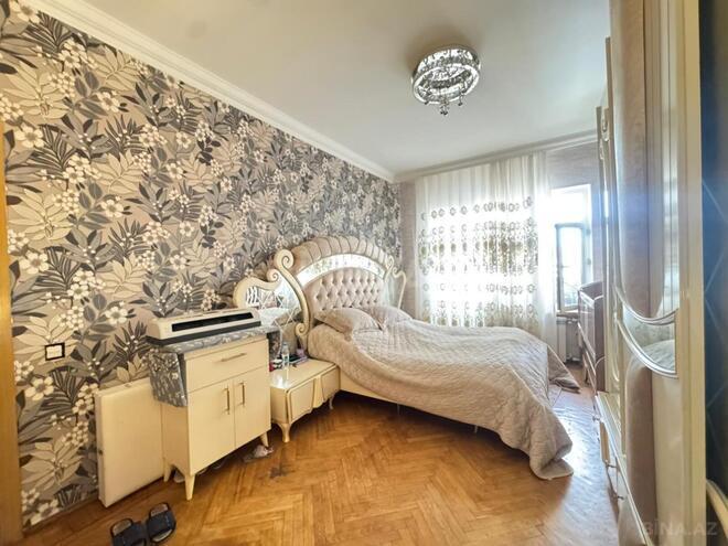 Продаётся 3-комн. вторичка 80 м², м. Ази Асланов, photo 18 from 27