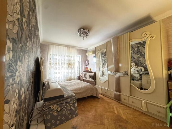 Продаётся 3-комн. вторичка 80 м², м. Ази Асланов, photo 16 from 27