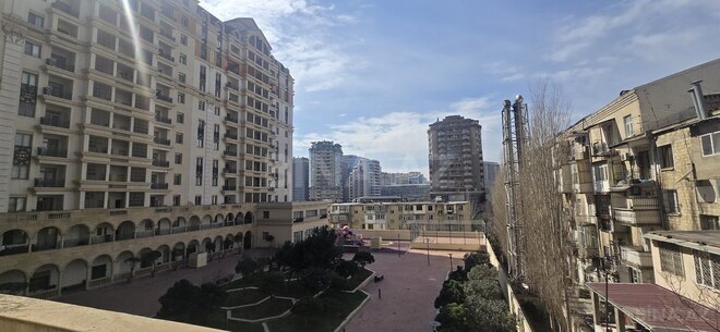 Продаётся 4-комн. новостройка 210 м², м. Низами, photo 7 from 21