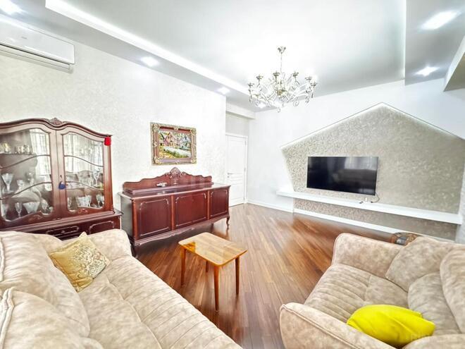İcarəyə verilir 3 otaqlı yeni tikili 150 m², 28 May m., photo 7 from 30