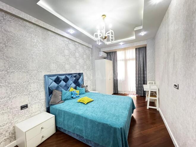 İcarəyə verilir 3 otaqlı yeni tikili 150 m², 28 May m., photo 12 from 30
