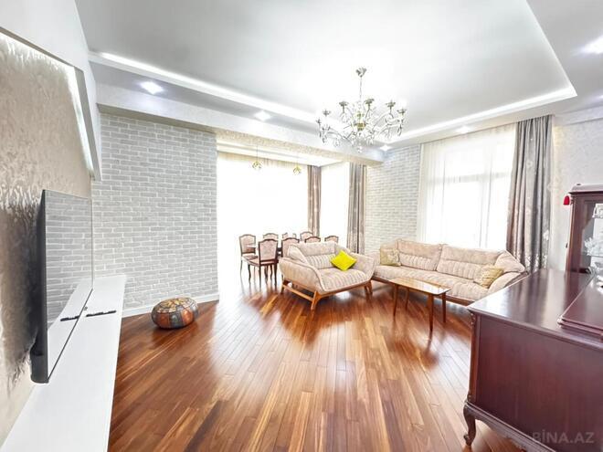 İcarəyə verilir 3 otaqlı yeni tikili 150 m², 28 May m., photo 4 from 30