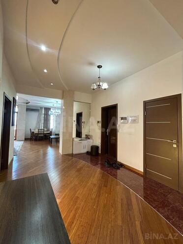 Сдаётся 3-комн. новостройка 170 м², м. Элмляр Академиясы, photo 23 from 32