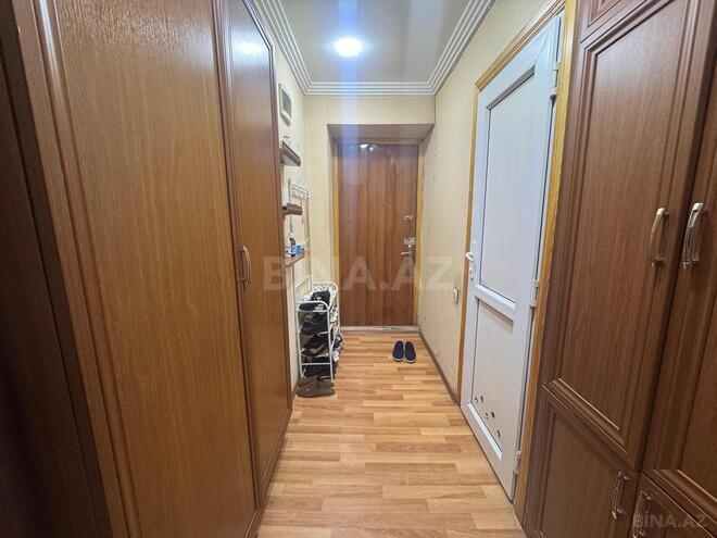 Продаётся 2-комн. вторичка 35 м², м. Нефтчиляр, photo 10 from 11