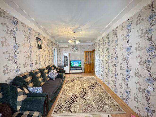 Продаётся 2-комн. вторичка 65 м², Хатаинский р., photo 4 from 14