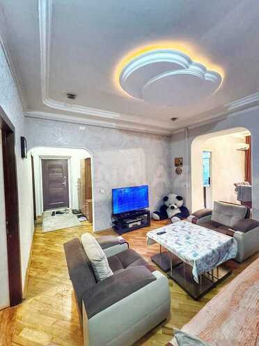 Продаётся 3-комн. вторичка 80 м², Насиминский  р., photo 3 from 16