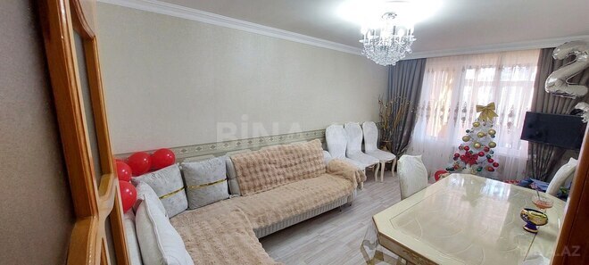Продаётся 3-комн. вторичка 60 м², photo 1 from 12