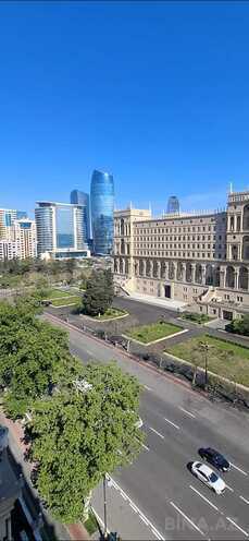 Сдаётся 3-комн. вторичка 120 м², м. 28 мая, photo 3 from 22