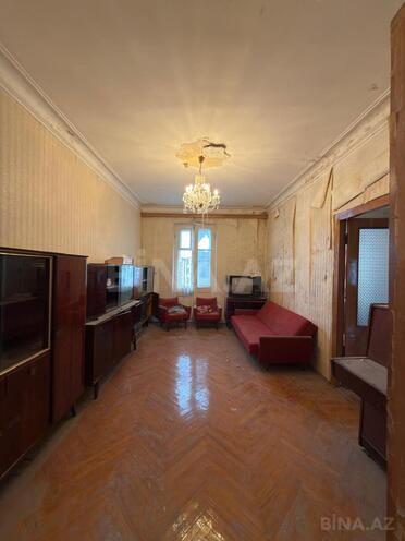 Продаётся 3-комн. вторичка 85 м², Хатаинский р., photo 1 from 10