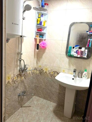 Satılır 2 otaqlı köhnə tikili 50 m², Xalqlar Dostluğu m., photo 12 from 15