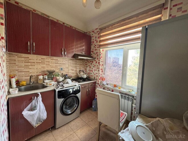 Satılır 2 otaqlı köhnə tikili 50 m², Neftçilər m., photo 4 from 8