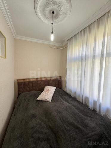 Продаётся 2-комн. вторичка 40 м², м. Нефтчиляр, photo 8 from 17