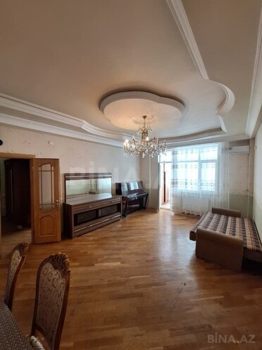 Сдаётся 3-комн. новостройка 130 м², пос. Бадамдар, photo 1 from 20