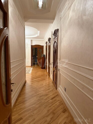 Продаётся 4-комн. новостройка 207 м², м. Низами, photo 13 from 17