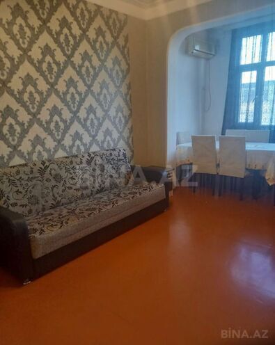 İcarəyə verilir 2 otaqlı köhnə tikili 45 m², Memar Əcəmi m., photo 9 from 10