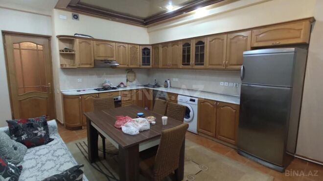 İcarəyə verilir 3 otaqlı yeni tikili 188 m², 28 May m., photo 5 from 15