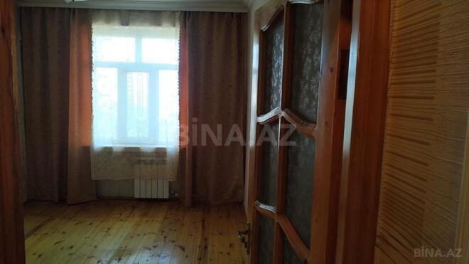 Продаётся 4-комн. вторичка 75 м², м. Ази Асланов, photo 4 from 13