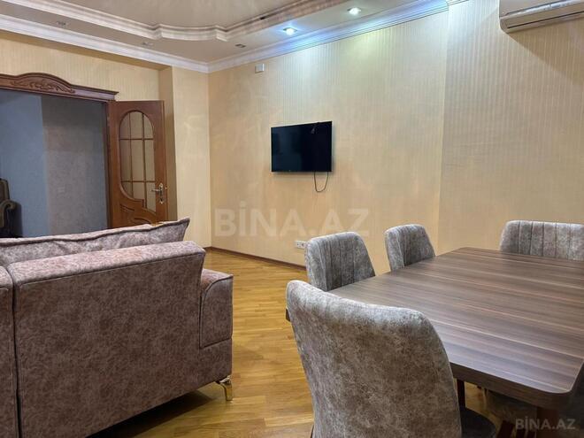 Сдаётся 3-комн. новостройка 120 м², Насиминский  р., photo 4 from 17