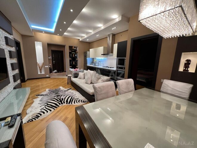 Satılır 3 otaqlı yeni tikili 95 m², 8 Noyabr m., photo 1 from 12