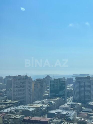 Продаётся 8-комн. новостройка 423 м², м. Низами, photo 1 from 32