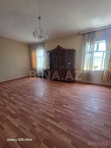 Продаётся 3-комн. вторичка 110 м², photo 4 from 11