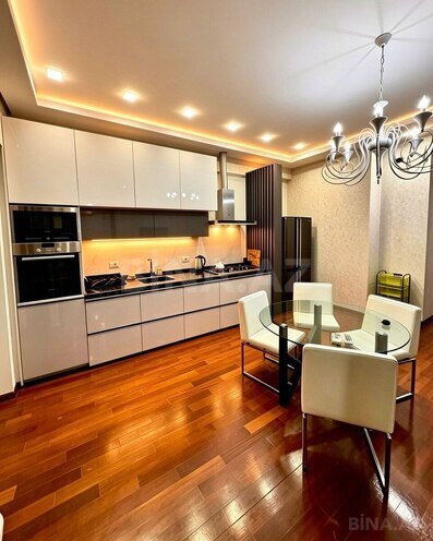 Сдаётся 3-комн. новостройка 110 м², Насиминский  р., photo 7 from 16