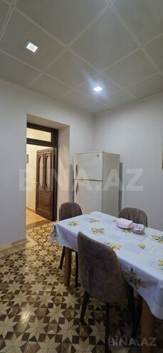 İcarəyə verilir 3 otaqlı köhnə tikili 78 m², 28 May m., photo 7 from 11