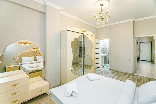 İcarəyə verilir 4 otaqlı yeni tikili 140 m², 28 May m., photo 16 from 32