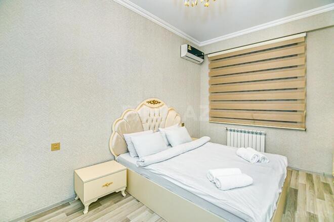 İcarəyə verilir 4 otaqlı yeni tikili 140 m², 28 May m., photo 21 from 32