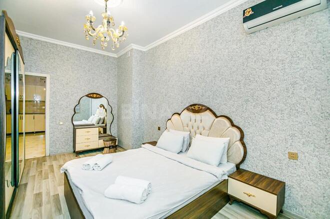 İcarəyə verilir 4 otaqlı yeni tikili 140 m², 28 May m., photo 17 from 32