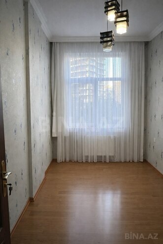 Продаётся 3-комн. новостройка 115 м², м. Гянджлик, photo 4 from 13