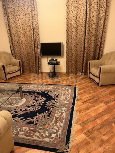 Сдаётся 2-комн. вторичка 80 м², м. Сахил, photo 3 from 14