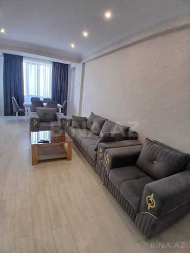 Сдаётся 2-комн. новостройка 95 м², м. Кара Караев, photo 1 from 15