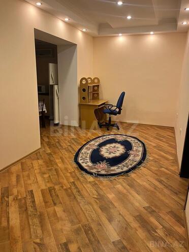 Сдаётся 2-комн. вторичка 80 м², м. Сахил, photo 11 from 14