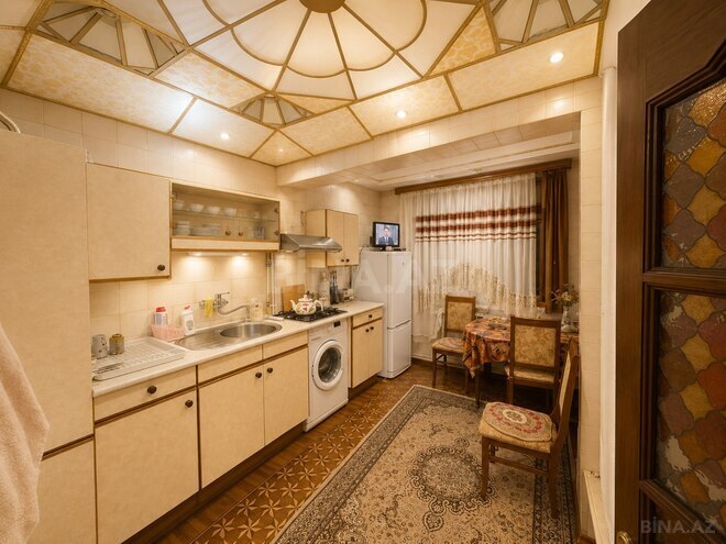 Продаётся 4-комн. вторичка 100 м², м. Азадлыг проспекти, photo 6 from 8