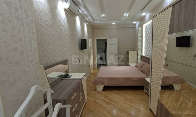 Продаётся 3-комн. новостройка 110 м², м. Низами, photo 8 from 13