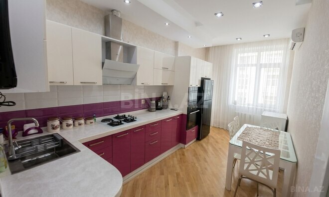 Продаётся 3-комн. новостройка 110 м², м. Низами, photo 9 from 13