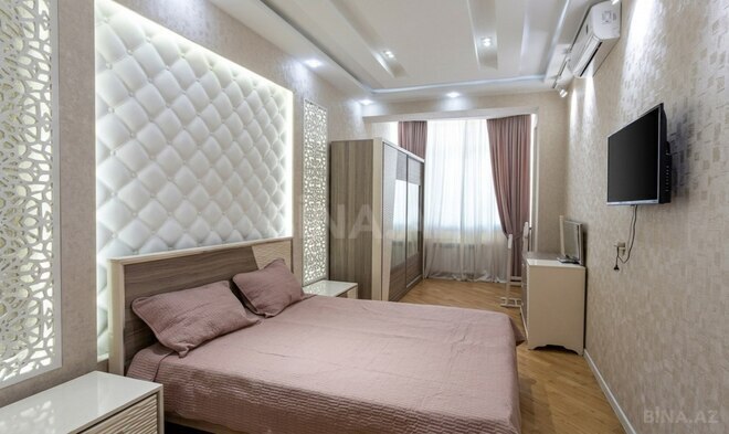 Продаётся 3-комн. новостройка 110 м², м. Низами, photo 7 from 13