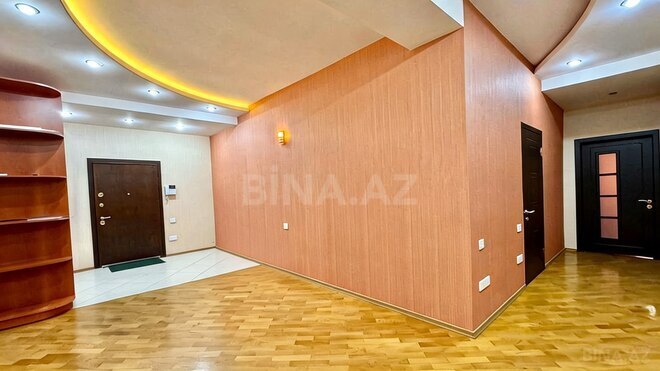 Продаётся 3-комн. новостройка 150 м², Насиминский  р., photo 7 from 10