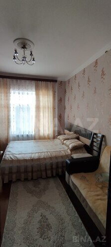 Продаётся 3-комн. вторичка 65 м², м. Халглар Достлугу, photo 4 from 13