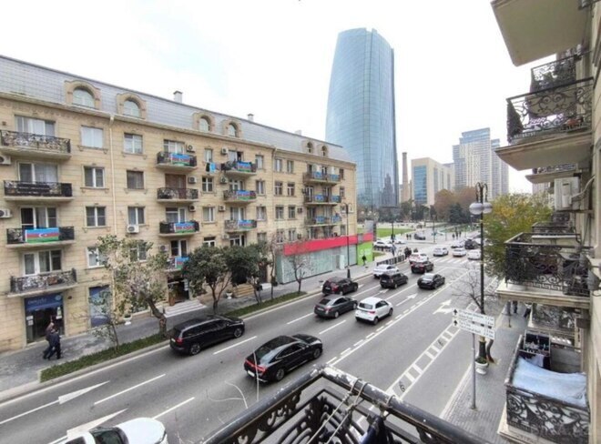 Продаётся 3-комн. вторичка 80 м², м. Шах Исмаил Хатаи, photo 3 from 18