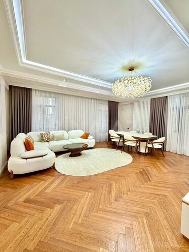 Продаётся 3-комн. новостройка 138 м², Насиминский  р., photo 1 from 13