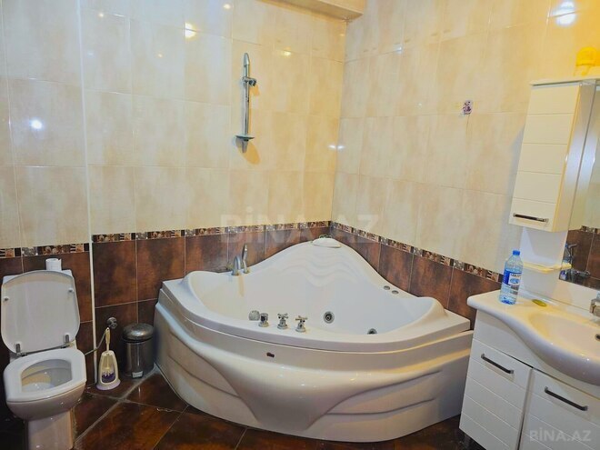 Продаётся 3-комн. новостройка 135 м², м. Низами, photo 9 from 13